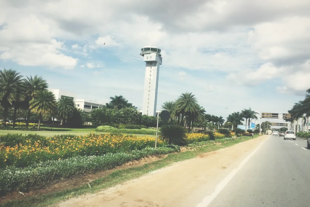 Control tower beyond the landside planting, Bangalore International Airport