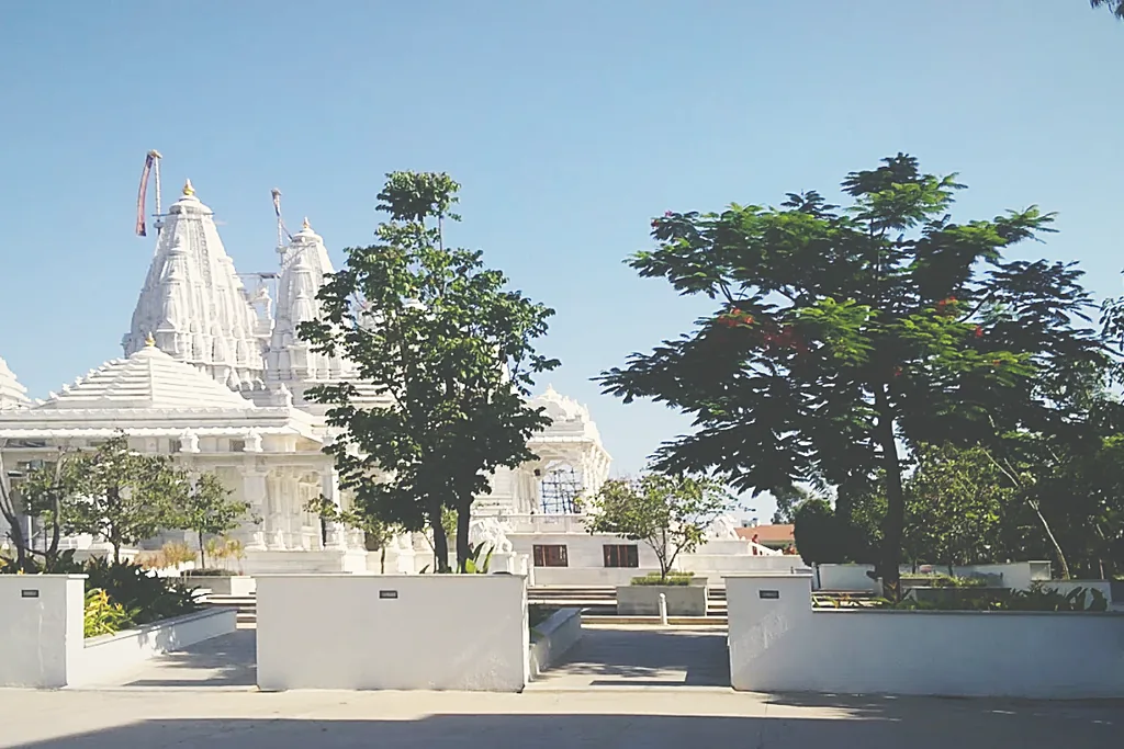 Temple grounds and approach landscape, Bangalore
